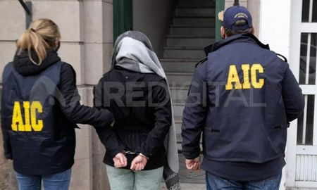 La mujer quedó detenida e incomunicada por orden de la fiscal Gioria. La mujer quedó detenida e incomunicada por orden de la fiscal Gioria.