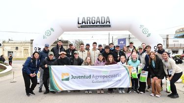 Con una maratón en Sarmiento, La Lehmann celebró el cooperativismo y promovió hábitos saludables Con una maratón en Sarmiento, La Lehmann celebró el cooperativismo y promovió hábitos saludables