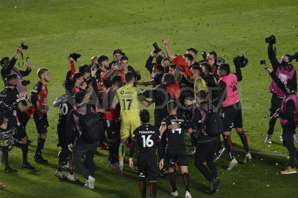 Colón campeón del fútbol argentino.&nbsp;