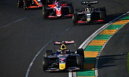 El piloto ítalo-argentino de la escudería neerlandesa, Mattia Colnaghi, finalizó en el décimo lugar en el Gran Premio de Australia de la Fórmula 3 El piloto ítalo-argentino de la escudería neerlandesa, Mattia Colnaghi, finalizó en el décimo lugar en el Gran Premio de Australia de la Fórmula 3
