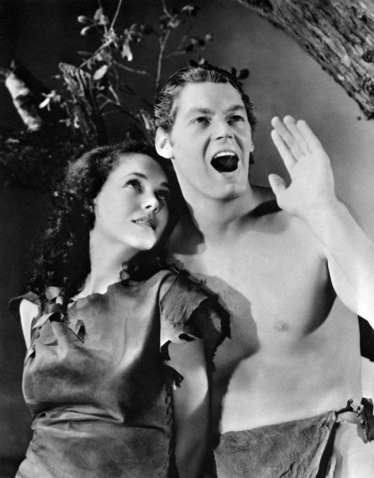 En las primeras seis películas de Tarzán que formaron parte de la franquicia de la MGM, el papel de Jane fue interpretado por la actriz Maureen O'Sullivan, y se convirtieron en una de las parejas favoritas del público.