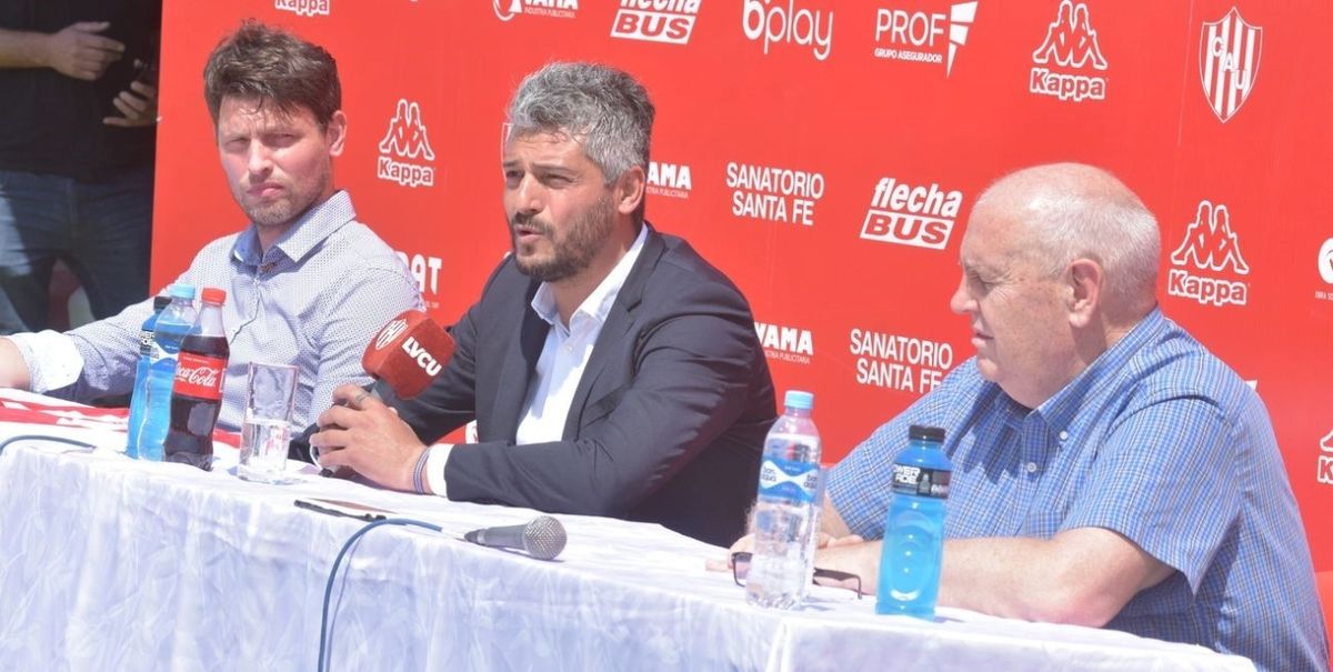 Las renuncias que hacen tambalear el proyecto futbolístico de Unión