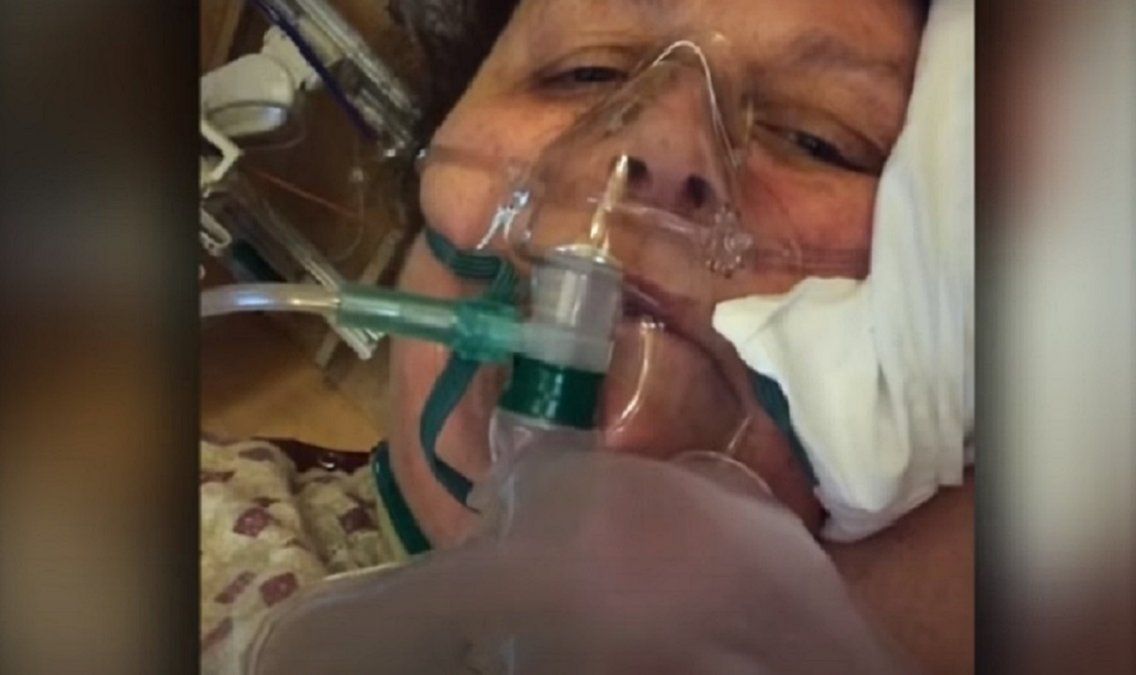 Video: una enfermera con coronavirus se grabó con la enfermedad hasta su muerte