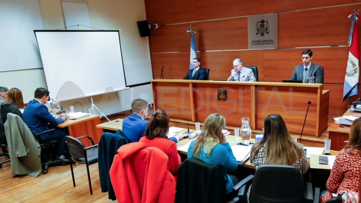 El juicio se desarrolla en la sala 1 de los tribunales santafesinos.