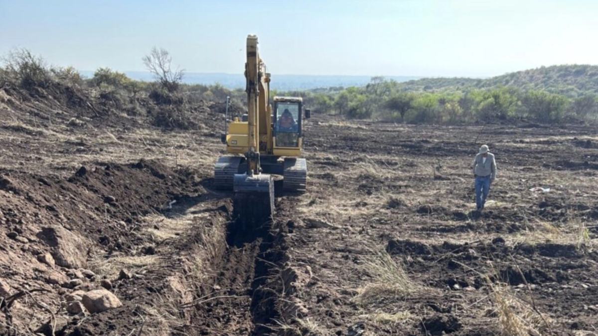 El equipo ya no sólo busca desaparecidos durante la dictadura sino que interviene en casos de desapariciones en democracia. El equipo ya no sólo busca desaparecidos durante la dictadura sino que interviene en casos de desapariciones en democracia.