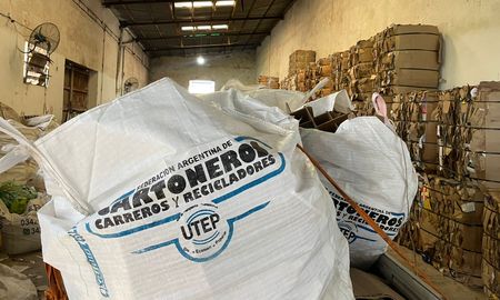 los cartoneros de santa fe piden ser reconocidos como trabajadores formales los cartoneros de santa fe piden ser reconocidos como trabajadores formales