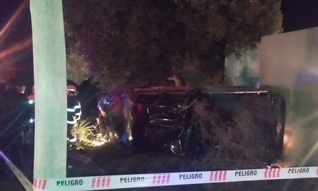 Tragedia inimaginable: tenía 14 años, le sacó la camioneta al padre, la chocó y murió en el acto Tragedia inimaginable: tenía 14 años, le sacó la camioneta al padre, la chocó y murió en el acto