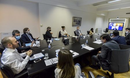 La decisión fue tomada en la reunión de la Comisión Bicameral Mixta de Movilidad Previsional. La decisión fue tomada en la reunión de la Comisión Bicameral Mixta de Movilidad Previsional.