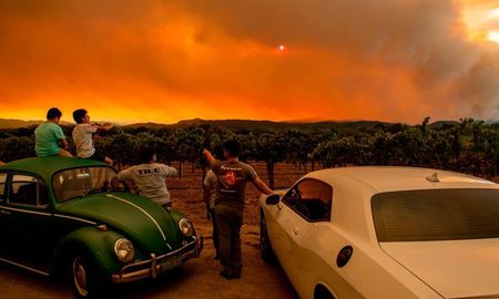 Los incendios de agosto en California se ubican entre los más grandes en la historia del estado Los incendios de agosto en California se ubican entre los más grandes en la historia del estado