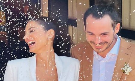 Silvina Escudero se casó con Federico, el joven con el que está en pareja desde hace cinco años. Silvina Escudero se casó con Federico, el joven con el que está en pareja desde hace cinco años.
