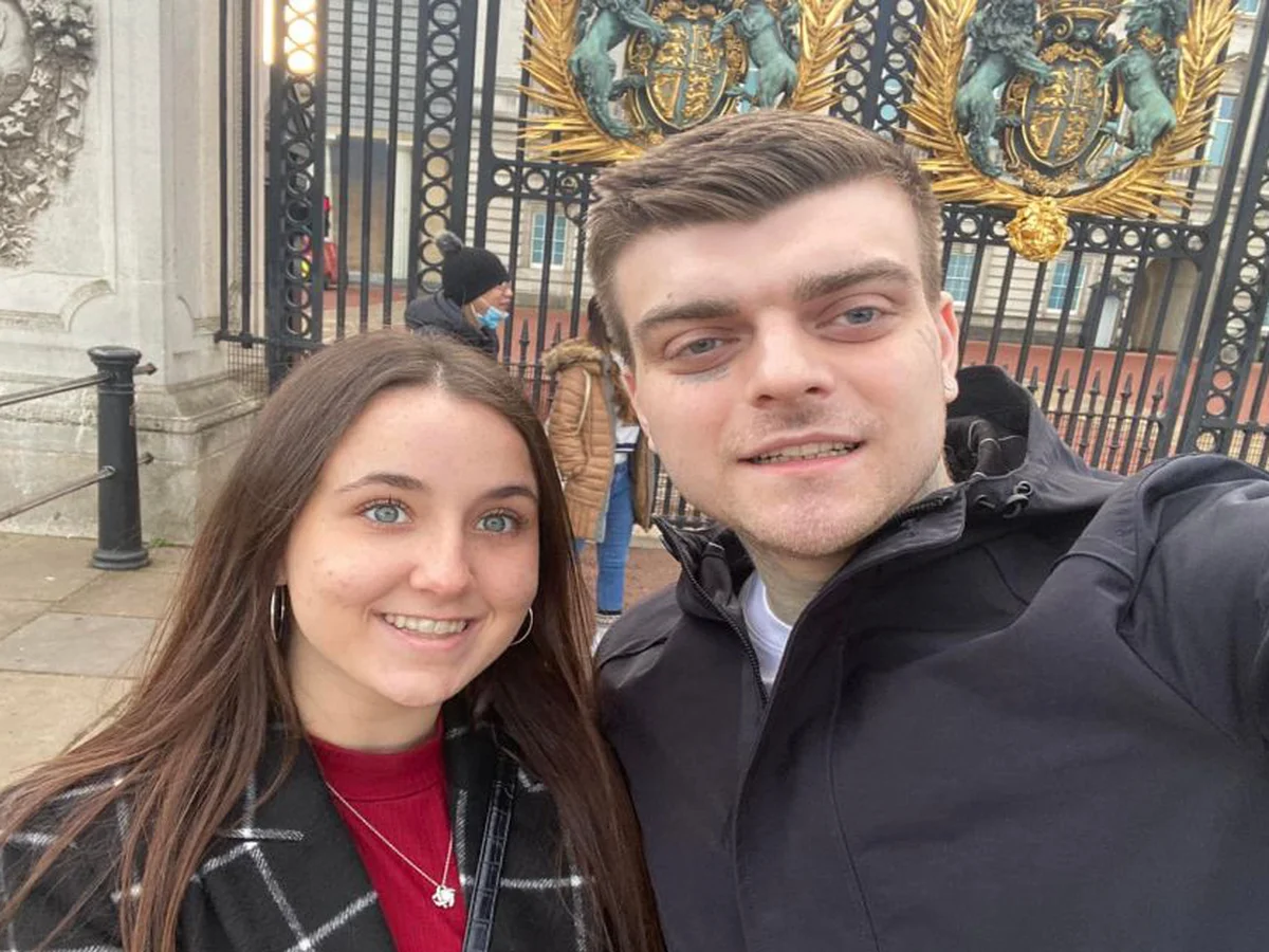 Ashley Wadsworth y Jack Sepple se conocieron a través de Tinder