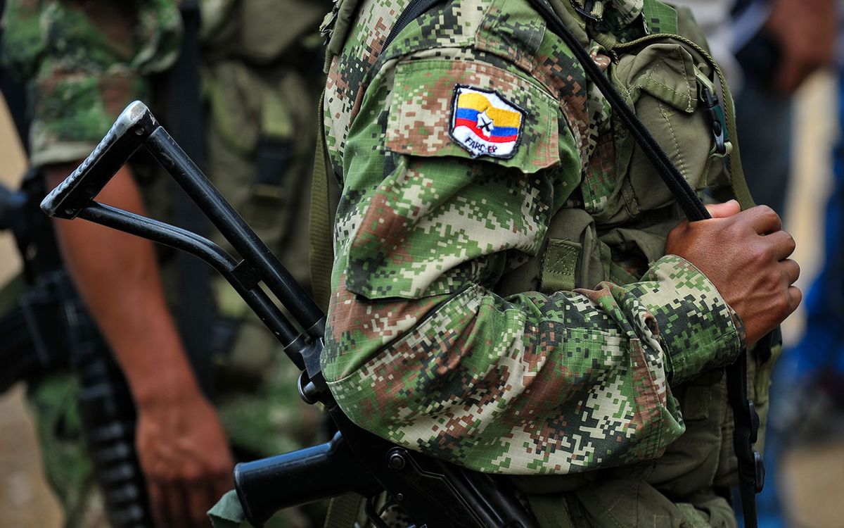 Colombia vive un conflicto armado que persiste tras el acuerdo de paz y enfrenta a rebeldes