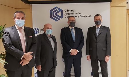 La CAC se reunió con el ministro Kulfas. La CAC se reunió con el ministro Kulfas.