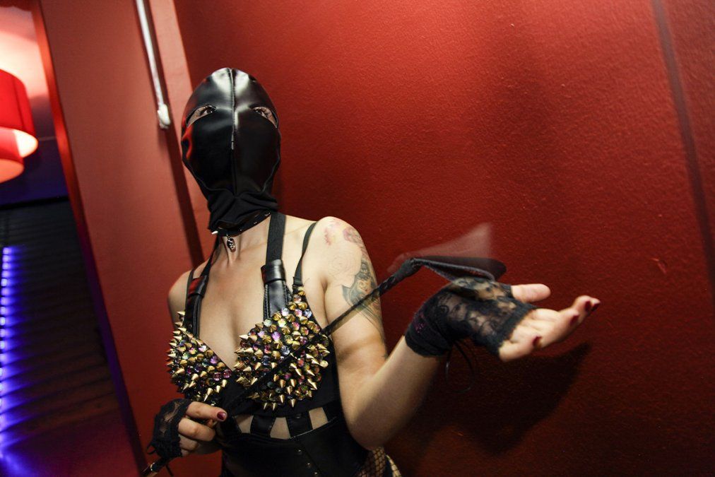 El peligroso fetiche sexual de moda que alerta a las autoridades