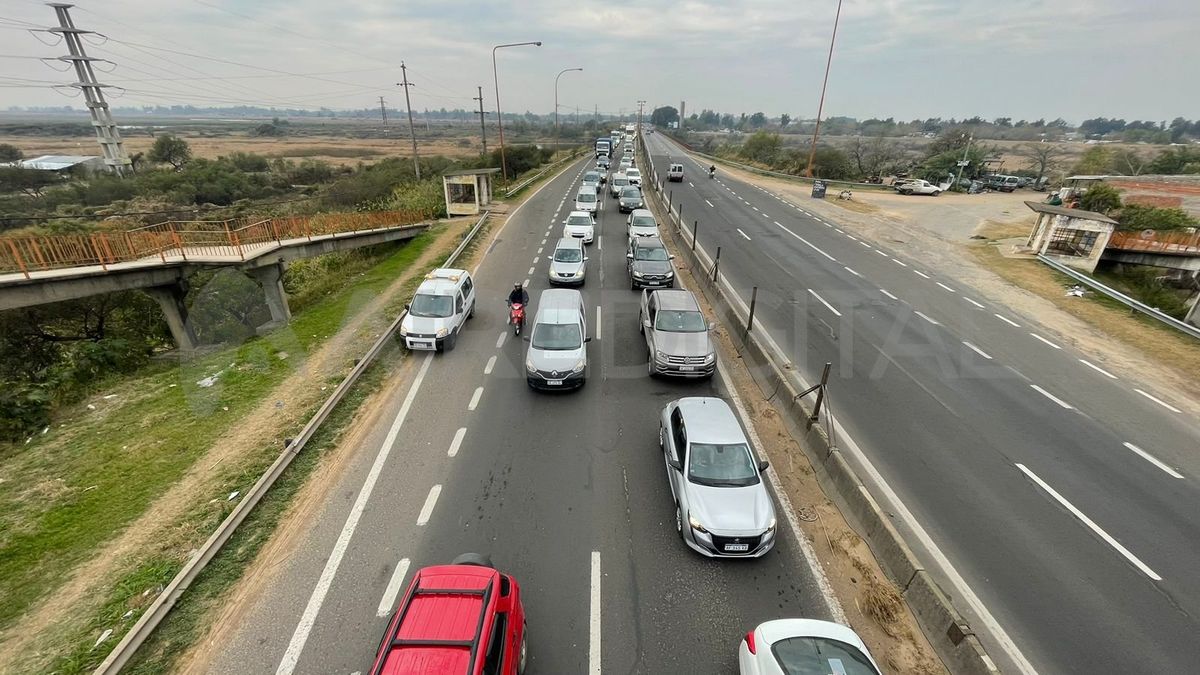 Las tareas de reparación se realizan sobre la Ruta Nacional N° 168