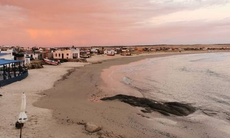Cabo Polonio ofrece dunas, silencio y noches estrelladas en uno de los rincones más auténticos de Uruguay. Cabo Polonio ofrece dunas, silencio y noches estrelladas en uno de los rincones más auténticos de Uruguay.
