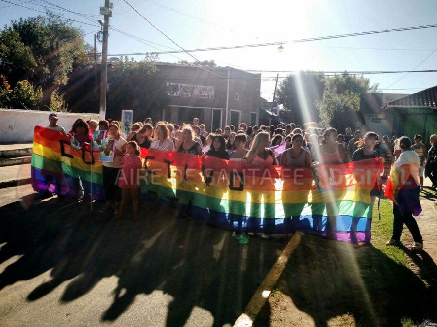 Rincón marchó para pedir justicia por el crimen de Adriana Bonetto