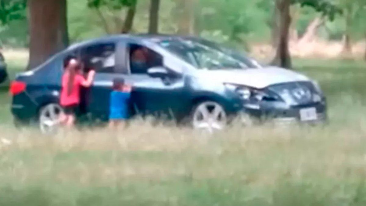 En las imágenes se puede ver a los niños