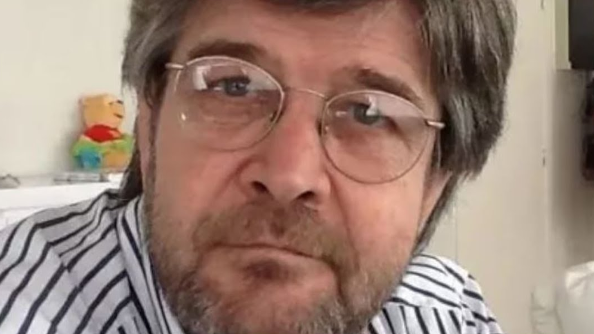 Falleció Juan Berros. La triste noticia que golpeó a Eduardo Domínguez, el técnico de Colón campeón en 2021. Falleció Juan Berros. La triste noticia que golpeó a Eduardo Domínguez, el técnico de Colón campeón en 2021.