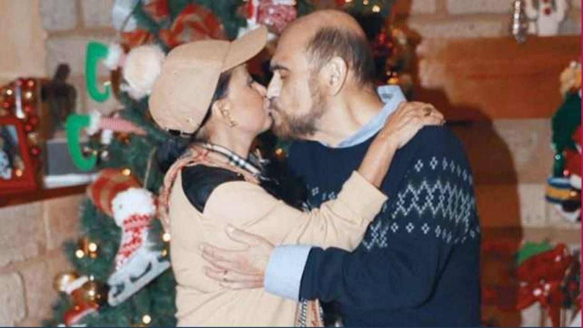 Ya estoy viuda y él es soltero, nadie nos puede reclamar: el sorpresivo beso entre La Chilindrina y El Señor Barriga