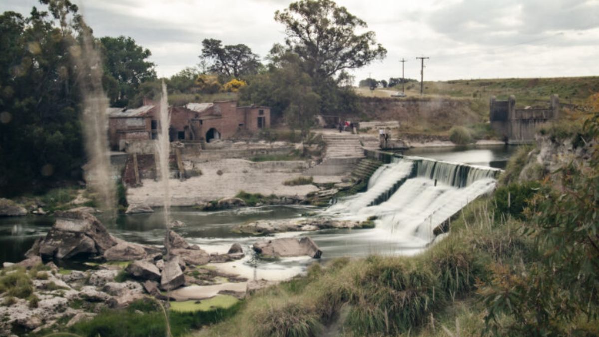 Copetonas, pueblo rodeado de historia, campo y un entorno natural único. Copetonas, pueblo rodeado de historia, campo y un entorno natural único.