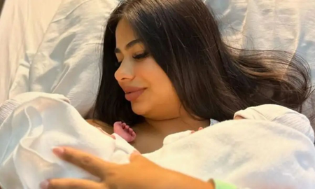 Daniela Celis se filmó sacándose leche y se armó el debate Daniela Celis se filmó sacándose leche y se armó el debate