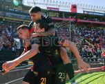 Colón venció 2-1 a Estudiantes, dejó atrás la derrota ante Argentinos Juniors, y volvió a sumar en el Torneo de la Liga Profesional. Colón venció 2-1 a Estudiantes, dejó atrás la derrota ante Argentinos Juniors, y volvió a sumar en el Torneo de la Liga Profesional.