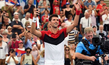 Djokovic fue el pilar de Serbia y el jugador decisivo de la final. Djokovic fue el pilar de Serbia y el jugador decisivo de la final.