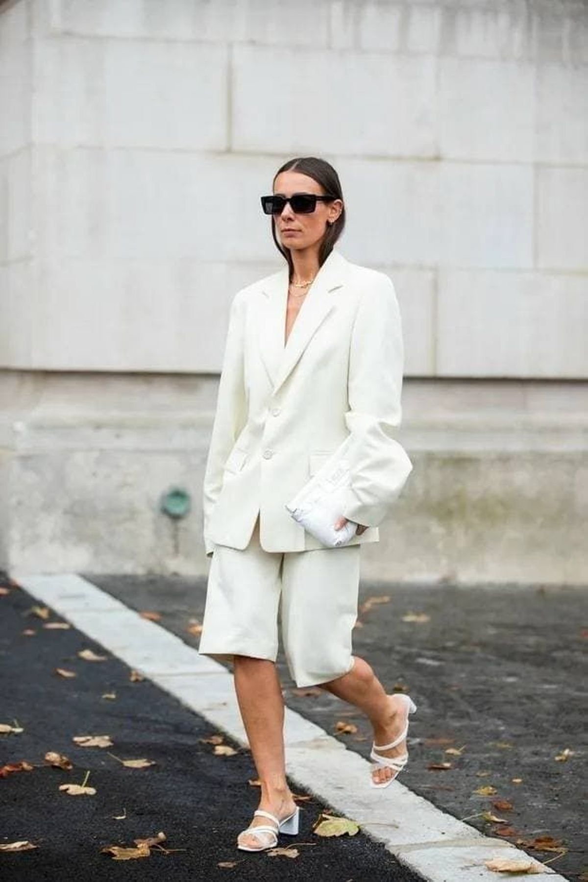 Un total look blanco es ideal. Un total look blanco es ideal.
