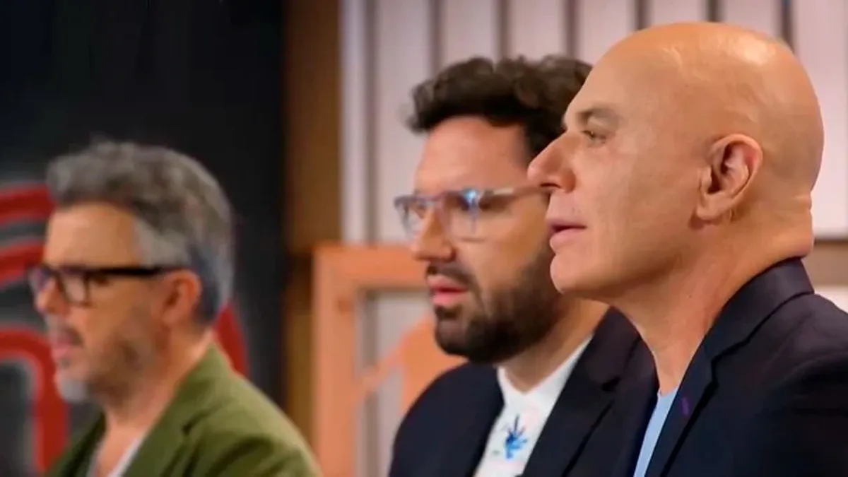 Rodolfo Vera Calderón y Estefanía Herlein son los finalistas y se enfrentarán este domingo en la gran final. Rodolfo Vera Calderón y Estefanía Herlein son los finalistas y se enfrentarán este domingo en la gran final.