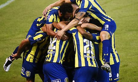 El Canalla ganó y sigue en carrera en la Copa Sudamericana. El Canalla ganó y sigue en carrera en la Copa Sudamericana.