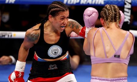 Erica Farías perdió ante Mikaela Meyer en Las Vegas y no pudo quedarse con la corona superpluma de la OMB. Erica Farías perdió ante Mikaela Meyer en Las Vegas y no pudo quedarse con la corona superpluma de la OMB.
