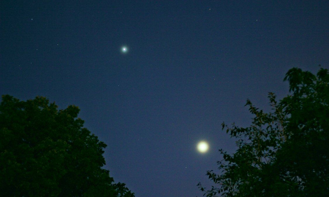 Foto. Captando el Cosmos/Cámara Canon EOS Rebel T2i