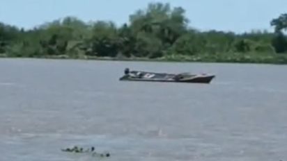 Doble crimen en el río Coronda: se conoció quiénes eran los fallecidos que iban en la canoa