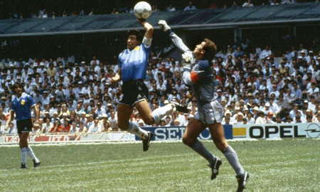 Efemérides del 22 de junio: la mano de Dios, el gol del siglo Efemérides del 22 de junio: la mano de Dios, el gol del siglo