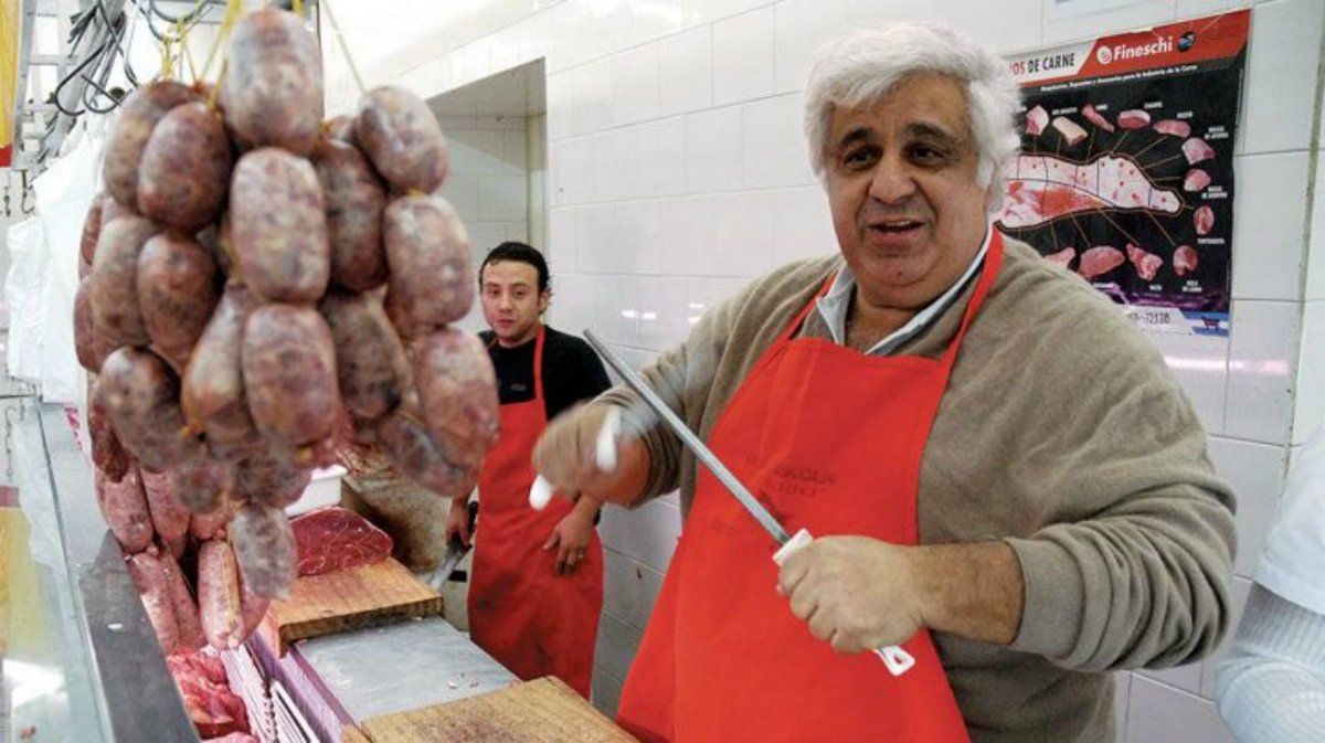 Alberto Samid tuvo que huir de un restaurante al ser reconocido.