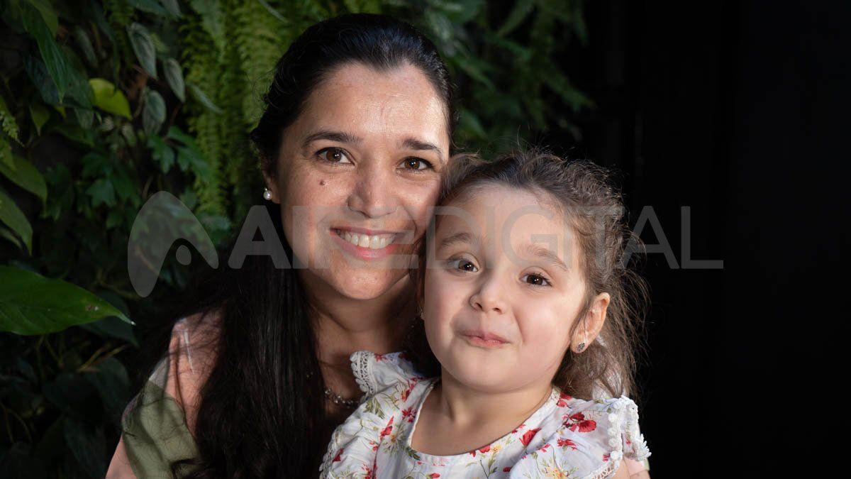 Antonela y Ámbar hoy comparten gran parte de su tiempo. Antonela y Ámbar hoy comparten gran parte de su tiempo.