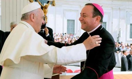 el papa nombro a un cura argentino en la entidad que administra las propiedades del vaticano el papa nombro a un cura argentino en la entidad que administra las propiedades del vaticano