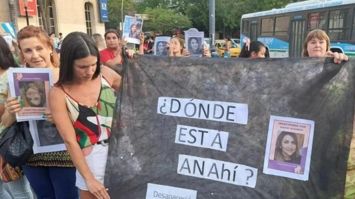 Anahí Bulnes de 36 años, fue vista por última vez el 5 de diciembre y tiene tres hijas.