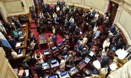 El proyecto de Régimen Penal Juvenil, que fue aprobado en la Cámara de Diputados, será debatido en el Senado el viernes. El proyecto de Régimen Penal Juvenil, que fue aprobado en la Cámara de Diputados, será debatido en el Senado el viernes.