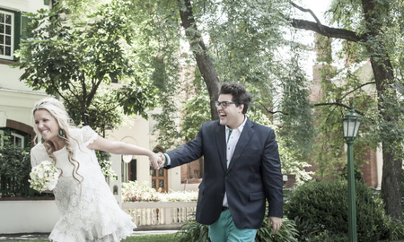 El conductor de 100 argentinos dicen, se mostró muy enamorado a siete años de casarse con Lucía Gómez Centurión. El conductor de 100 argentinos dicen, se mostró muy enamorado a siete años de casarse con Lucía Gómez Centurión.