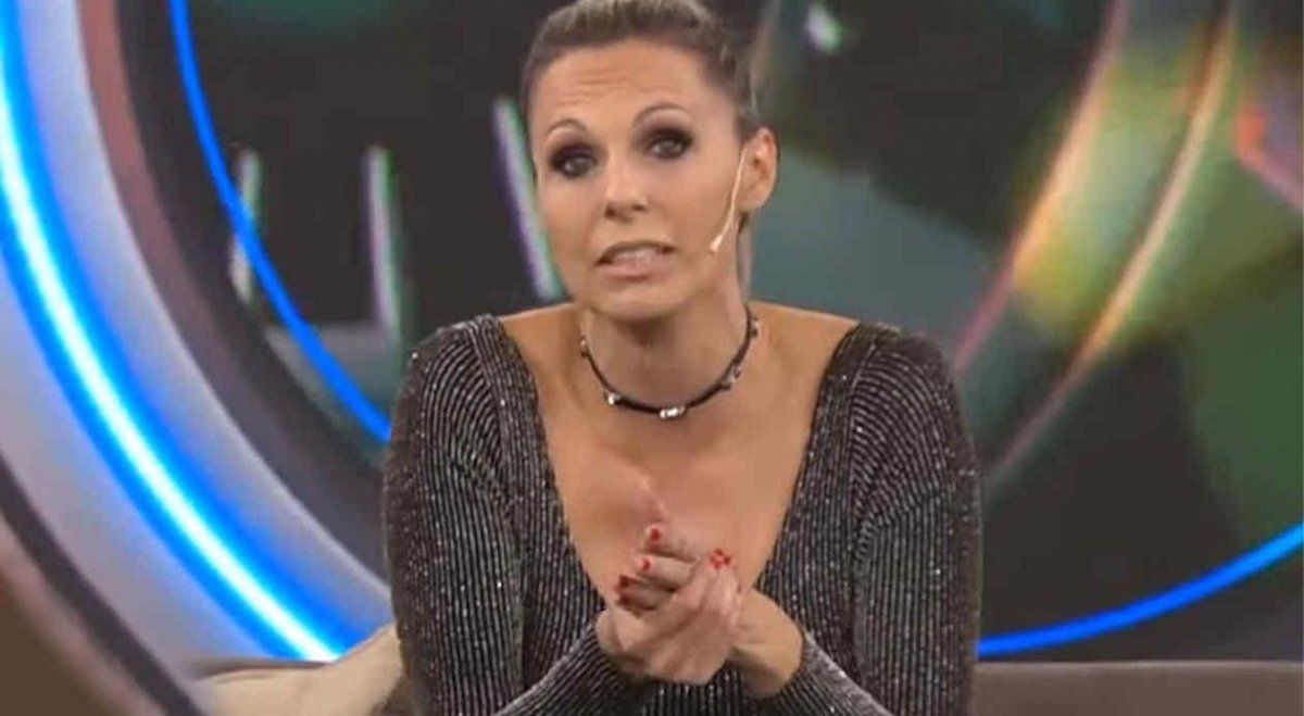 Denise Dumas hizo un largo descargo que termin&oacute; entre l&aacute;grimas