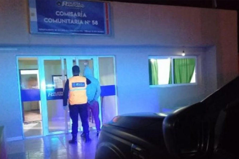 Discutió con su suegro y quiso pegarle con un palo: por error le fracturó el cráneo a su hijastro de 12 años