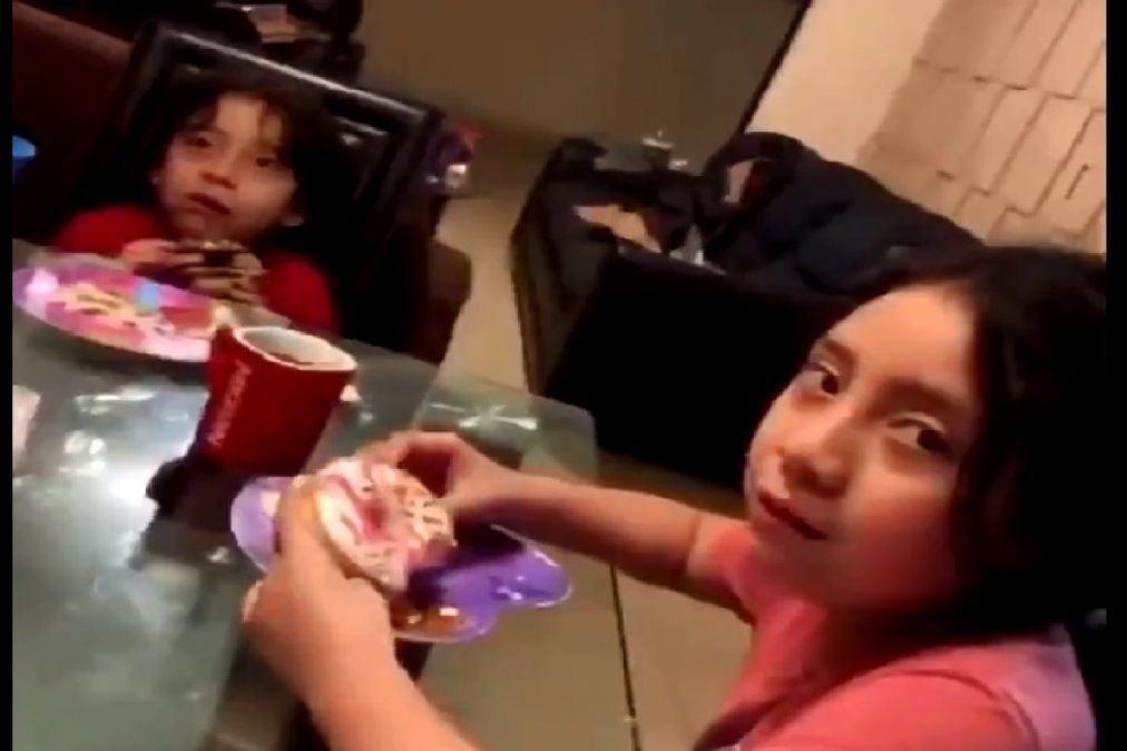 la reacción de una niña al enterarse que Papá Noel no llevará regalos por el coronavirus