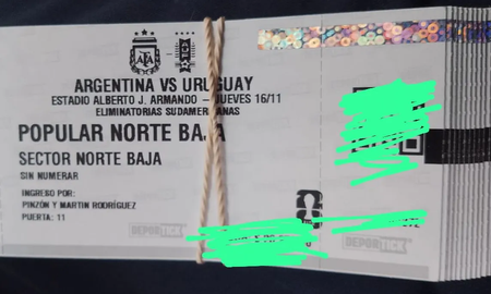 Muchos fanáticos fueron víctimas de las estafas. Muchos fanáticos fueron víctimas de las estafas.