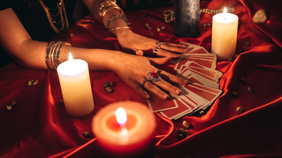 Cuál es el mejor día para hacer rituales para atraer amor, según tarotistas