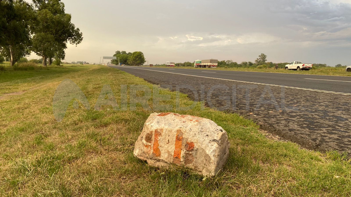 El destacamento policial está ubicado a unos 150 metros del lugar donde fueron asaltados.