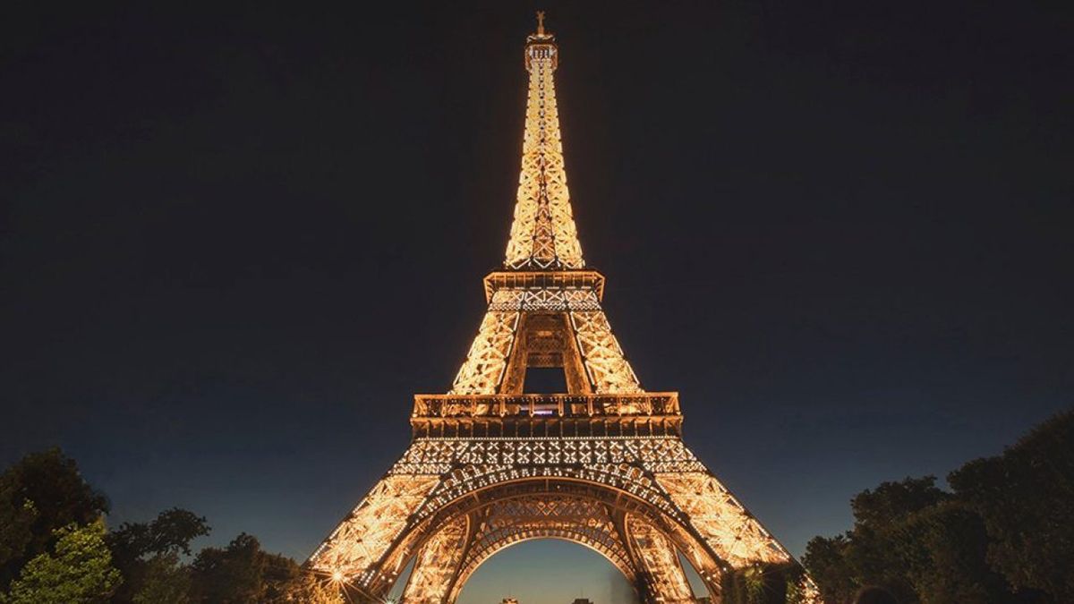 Preocupa el estado de la Torre Eiffel en París. 