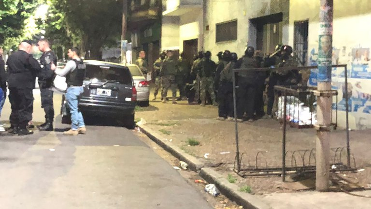 Alejandro Darío Maldonado tomó de rehén a José Alejandro Cáceres, en Caseros.