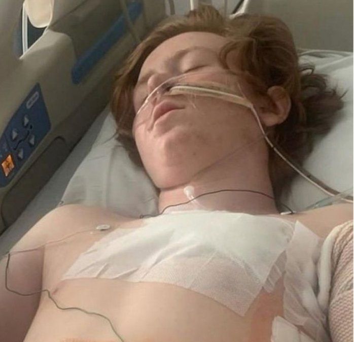 La madre del niño solicitó ayuda pues estaba sufriendo una crisis, sin embargo, la policía disparó en su contra.